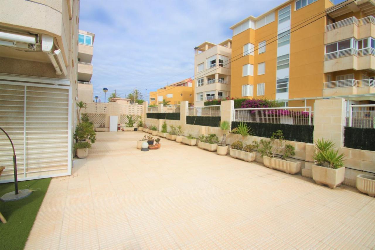 Apartamento Casaturis Enfrente Al Mar En Playa Muchavista C102 El Campello Eksteriør billede